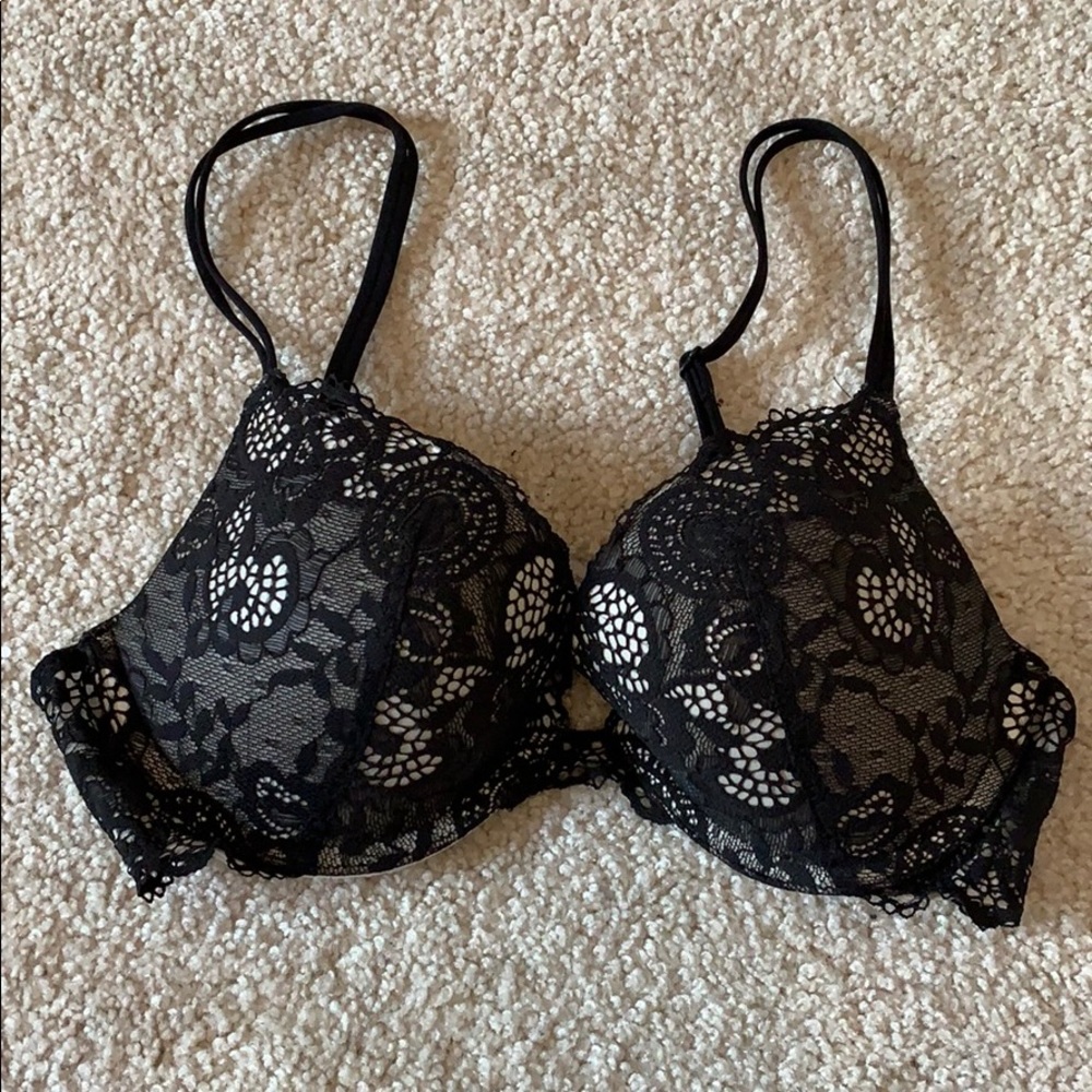 Victoria’s Secret Black Lace Bra